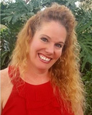 Renee Halsnik